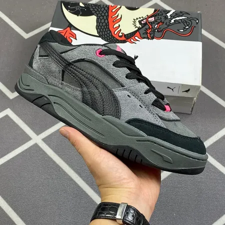 プーマ カジュアルシューズ