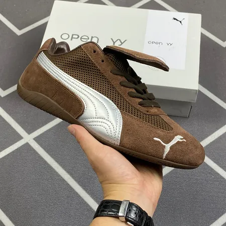 プーマ カジュアルシューズ