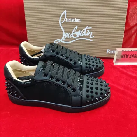 クリスチャン・ルブタン カジュアルシューズ