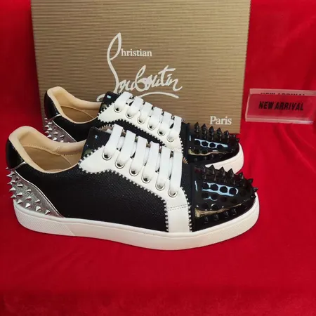 クリスチャン・ルブタン カジュアルシューズ