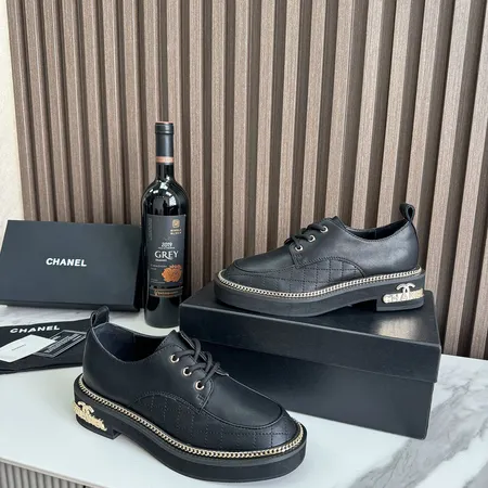 シャネル ビジネスシューズ