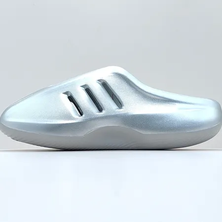 アディダス スリッパ