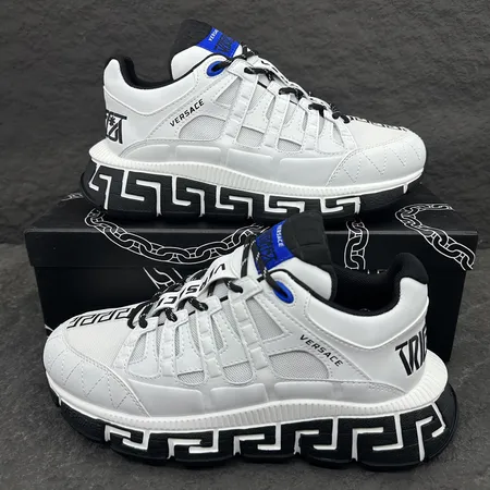 ヴェルサーチ カジュアルシューズ