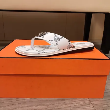 ヴェルサーチ スリッパ