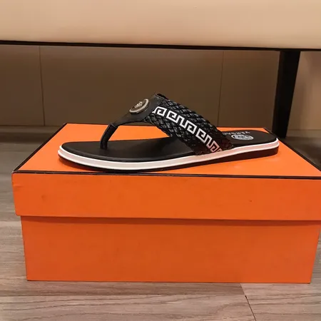 ヴェルサーチ スリッパ