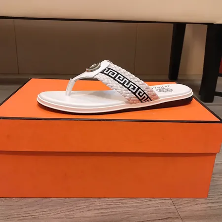 ヴェルサーチ スリッパ