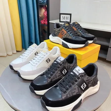 フェンディ スニーカー