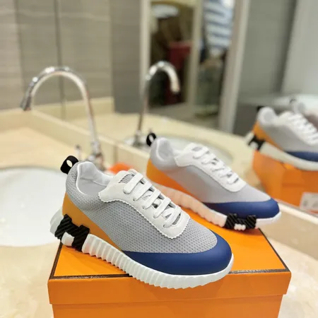 エルメス スニーカー