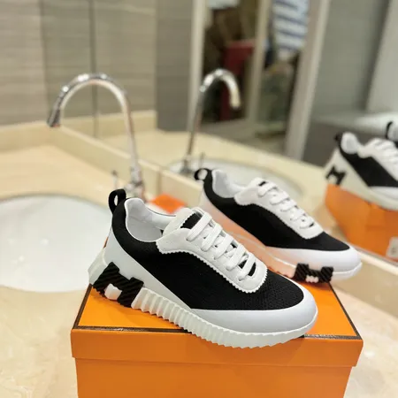 エルメス スニーカー