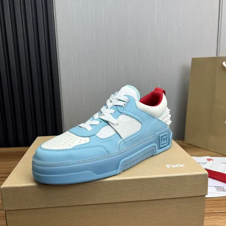 クリスチャン・ルブタン カジュアルシューズ