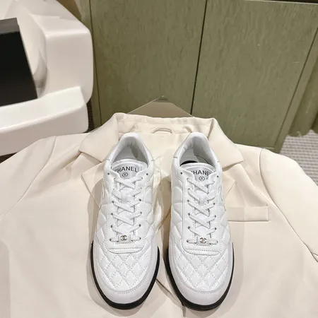 シャネル スニーカー