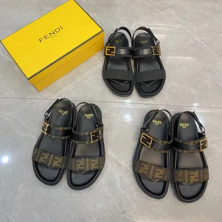 フェンディ サンダル