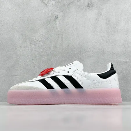 アディダス カジュアルシューズ