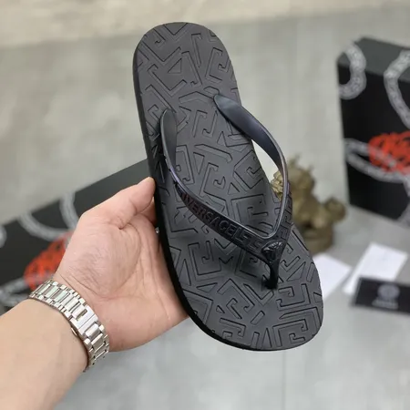 ヴェルサーチ スリッパ