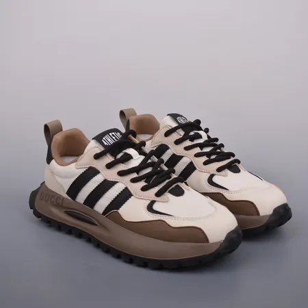 グッチ スニーカー