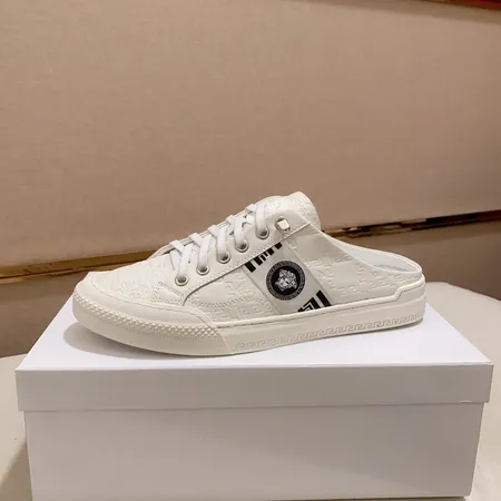 ヴェルサーチ スリッパ