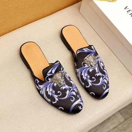 ヴェルサーチ スリッパ