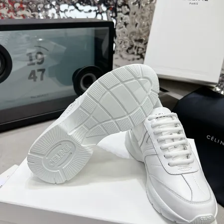 セリーヌ スニーカー