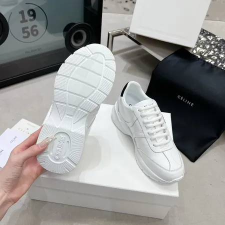 セリーヌ スニーカー