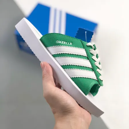 アディダス スリッパ