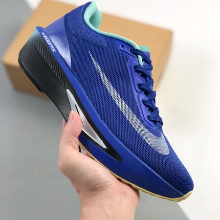 ナイキ スニーカー