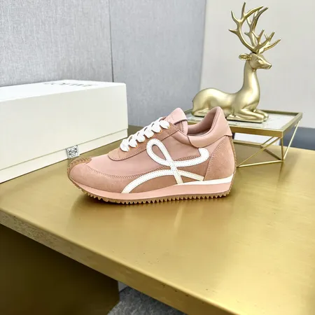 ロエベ カジュアルシューズ