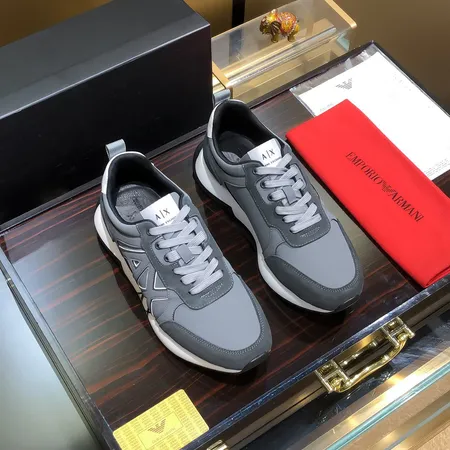 アルマーニ カジュアルシューズ