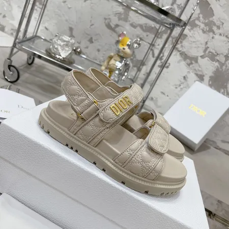 ディオール サンダル