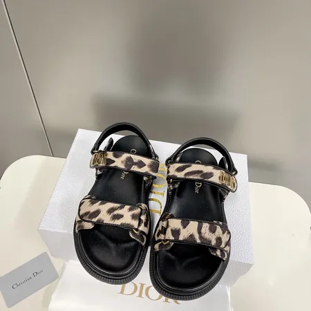 ディオール サンダル