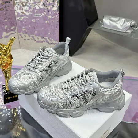 ディオール カジュアルシューズ