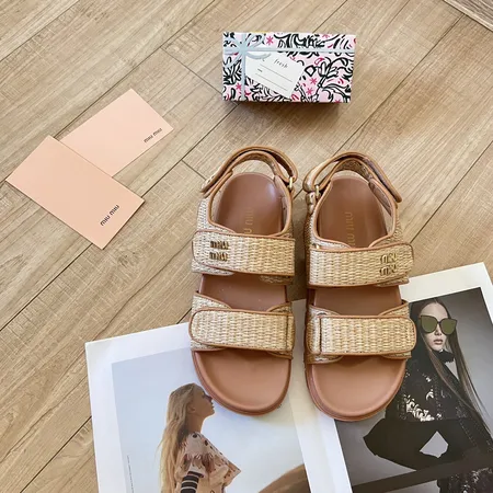 ミュウミュウ サンダル