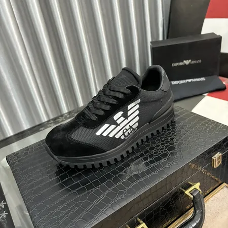 アルマーニ スニーカー