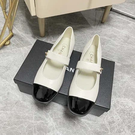 シャネル ビジネスシューズ