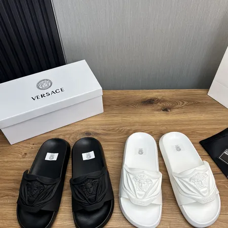 ヴェルサーチ スリッパ