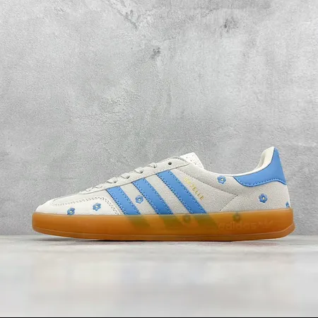 アディダス カジュアルシューズ