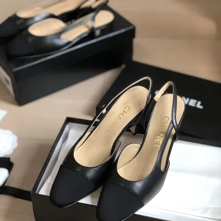 シャネル サンダル