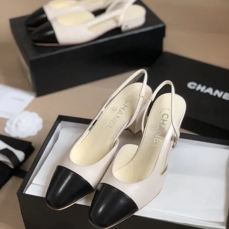 シャネル サンダル