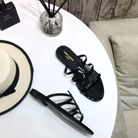 イブサンローラン スリッパ