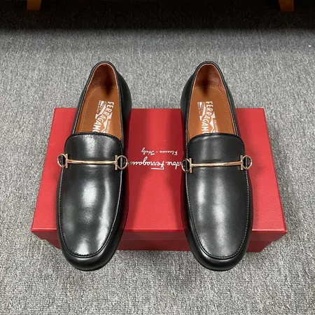 フェラガモ ビジネスシューズ