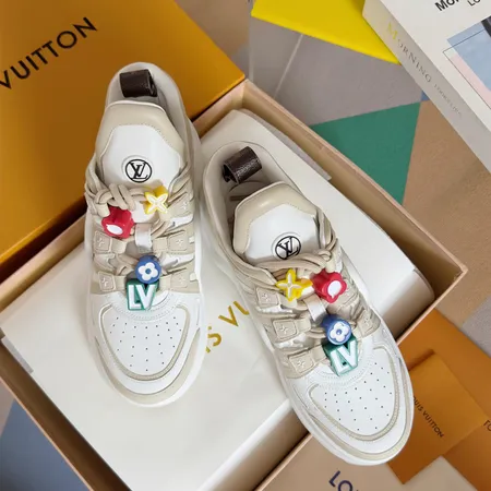 ルイヴィトン スニーカー