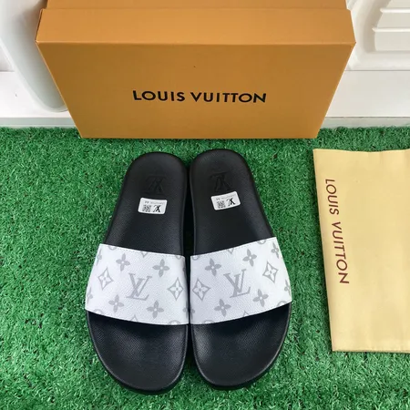 ルイヴィトン スリッパ