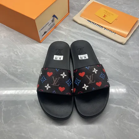 ルイヴィトン スリッパ