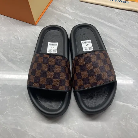 ルイヴィトン スリッパ