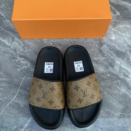 ルイヴィトン スリッパ