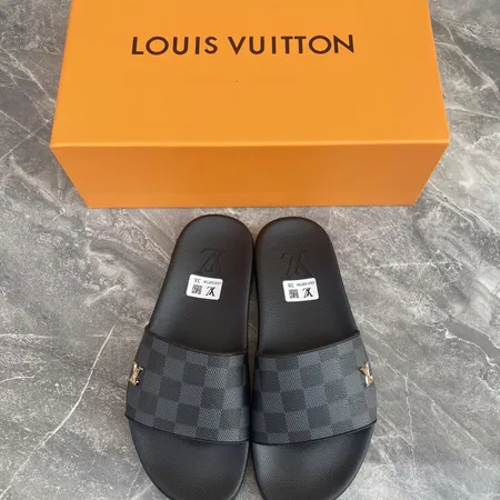 ルイヴィトン スリッパ