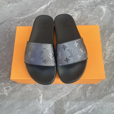 ルイヴィトン スリッパ