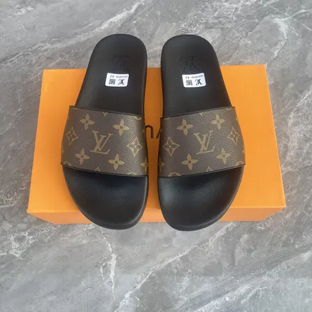 ルイヴィトン スリッパ