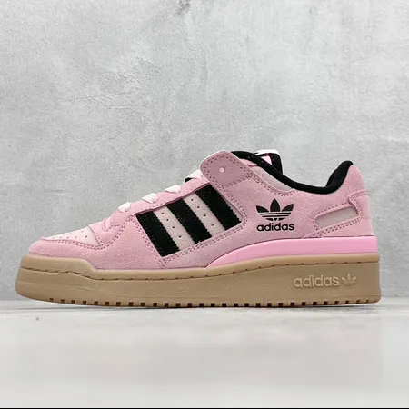 アディダス カジュアルシューズ