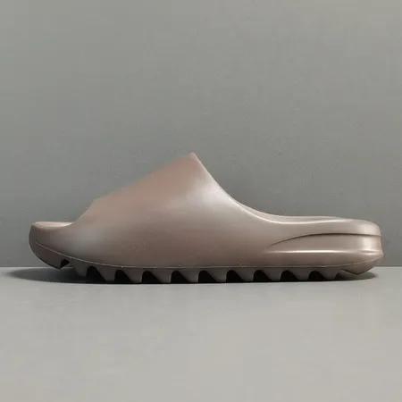 アディダス スリッパ