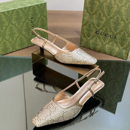 グッチ サンダル